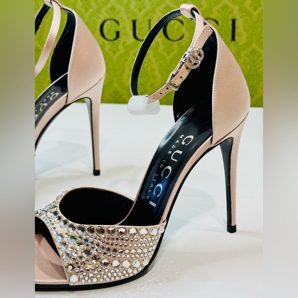 Gucci GG Crystal Embellished Rhinestones Heels Pink Satin Sandals Size 37.5 - Picture 11 of 16